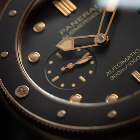 Panerai Submersible PAM 00968 47mm Bronze Brown 2