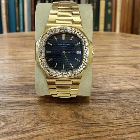 Patek Philippe Nautilus 3700/13 Yellow gold 3