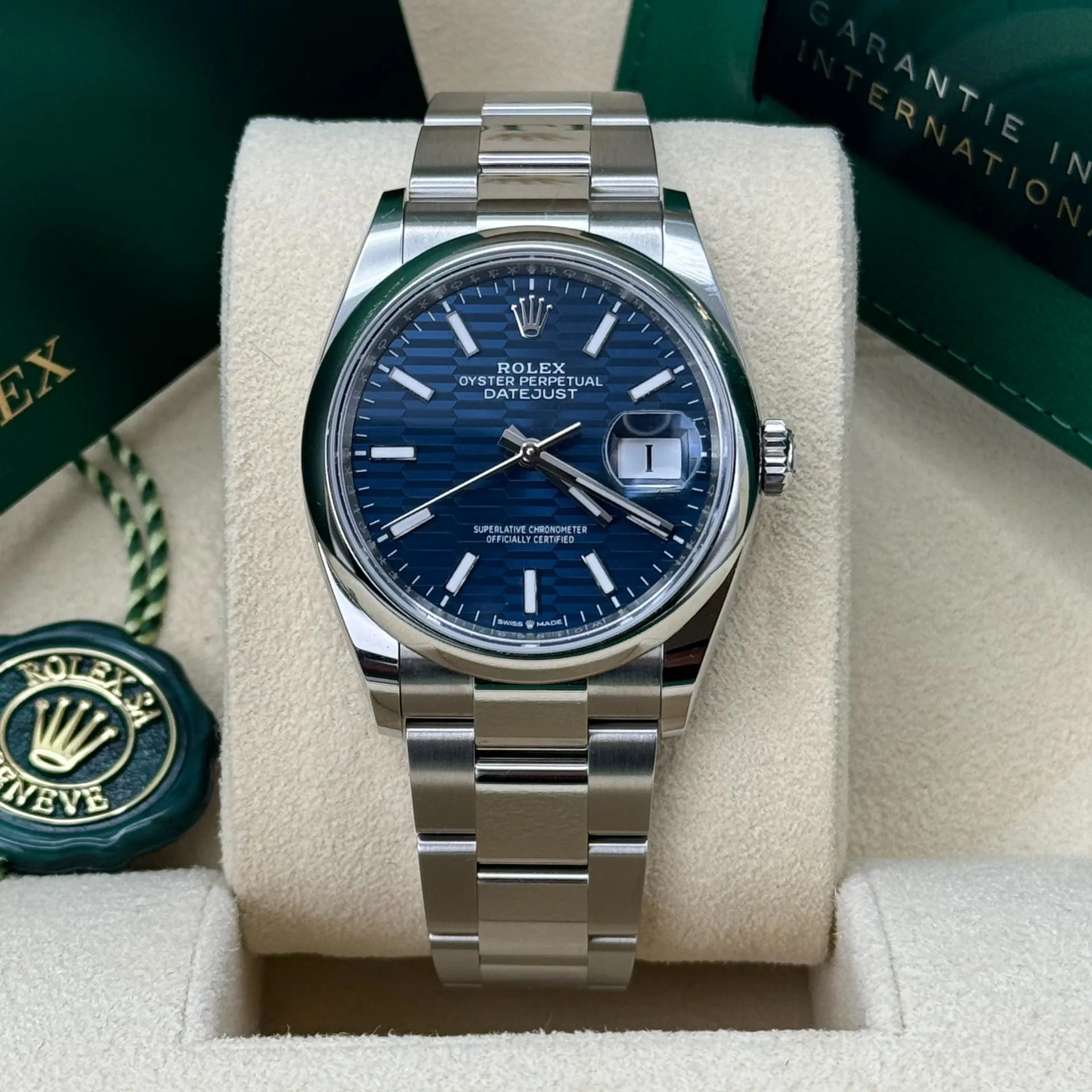 Rolex Datejust 36 126200-0006 36mm Oystersteel Blue 3