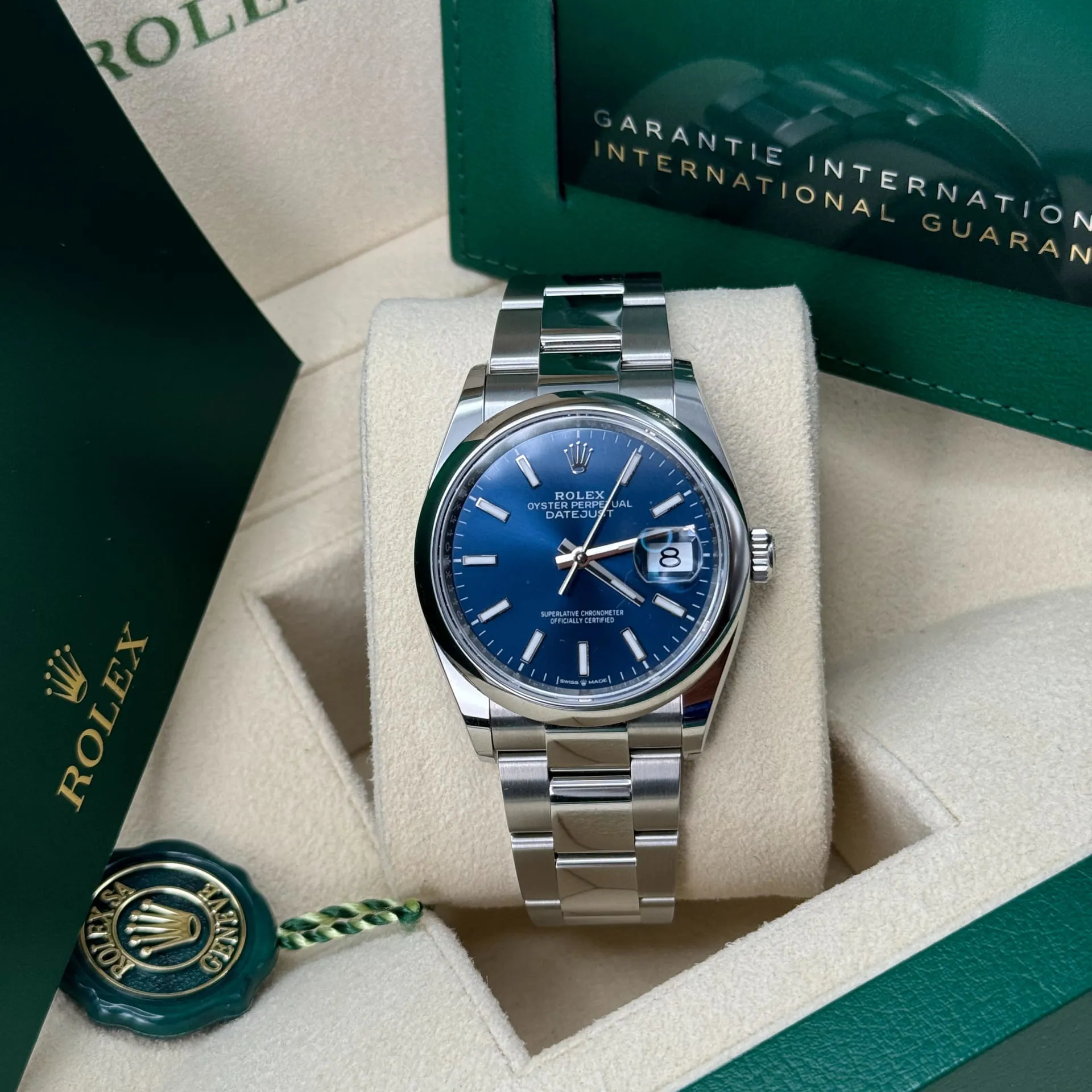 Rolex Datejust 36 126200-0006 36mm Oystersteel Blue 4