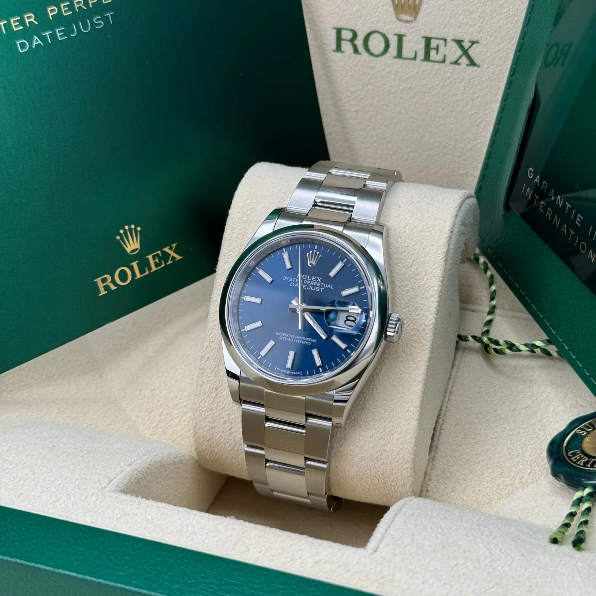 Rolex Datejust 36 126200-0006 36mm Oystersteel Blue 1