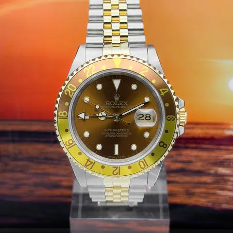 Rolex GMT-Master II 16713 40mm Yellow gold and stainless steel Brown