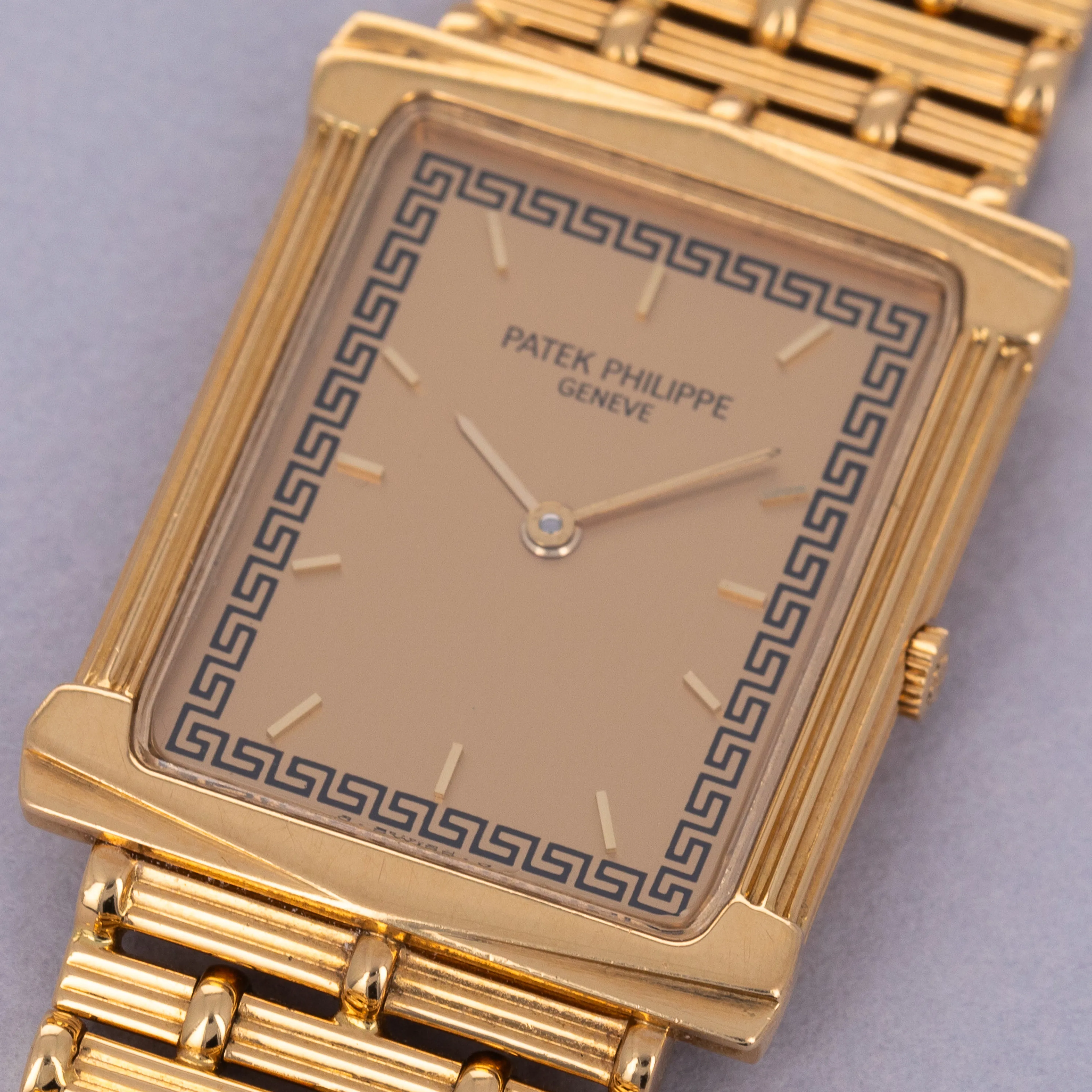 Patek Philippe Les Grecques 3975/1J 24mm Yellow gold Salmon 2