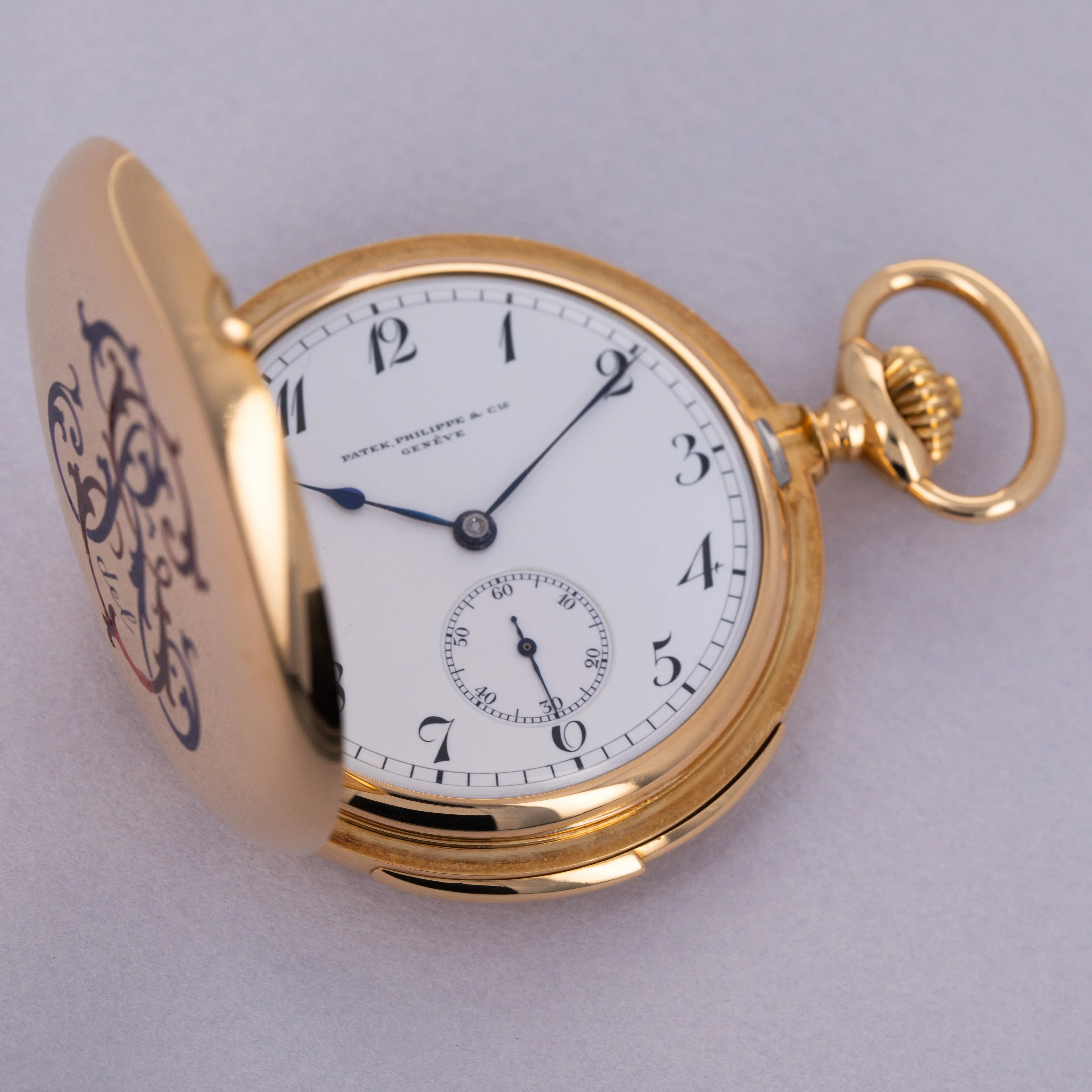 Patek Philippe 50mm Yellow gold White