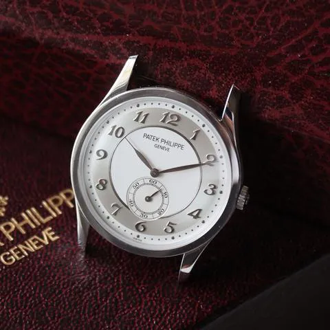 Patek Philippe Calatrava 5196P-001 37mm Platinum Silver