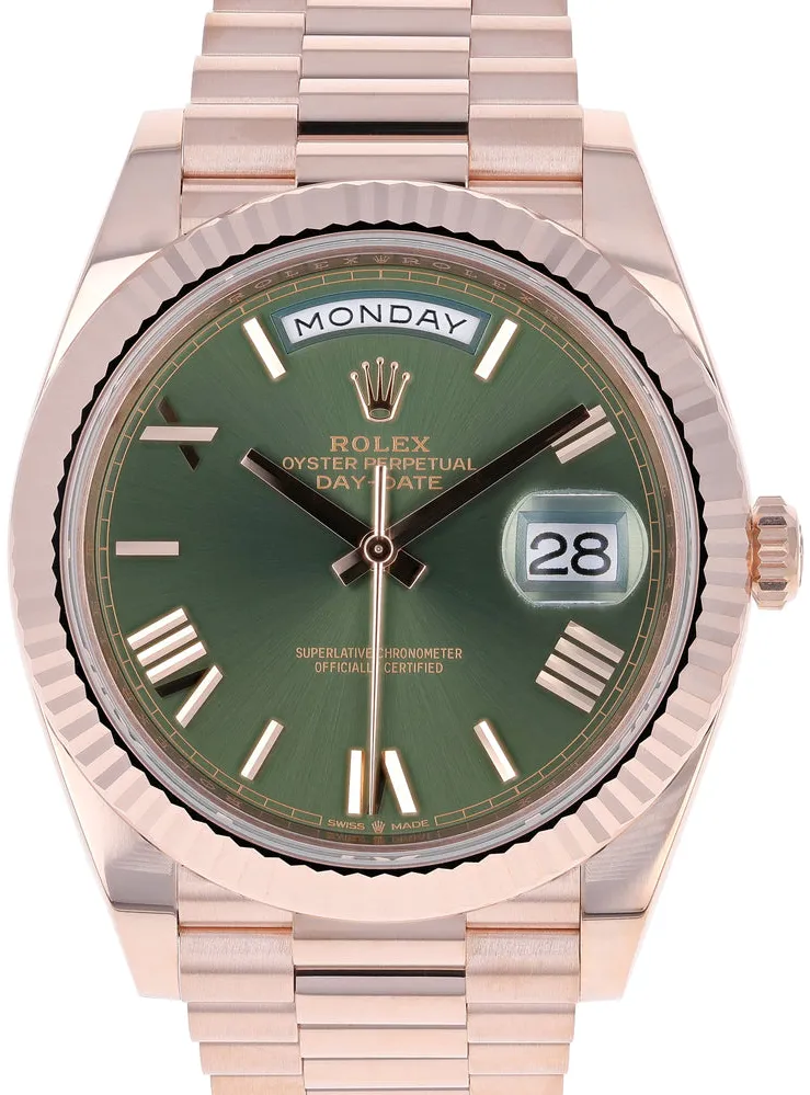 Rolex Day-Date 40 228235-0025 40mm Everose gold Green