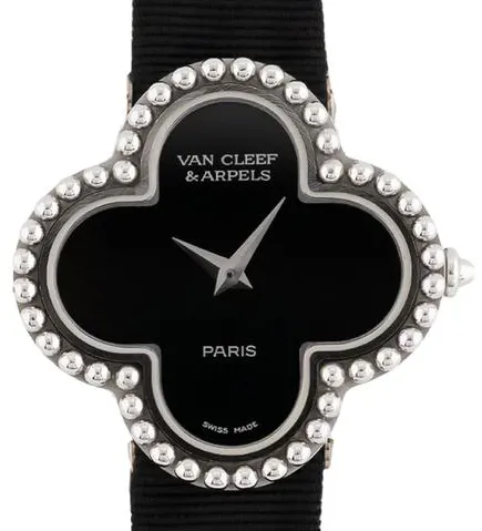 Van Cleef & Arpels Alhambra 322974 26mm White gold Black 1