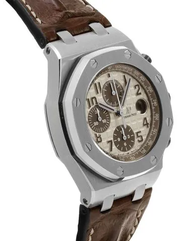 Audemars Piguet Royal Oak Offshore 26470ST.OO.A801CR.01 42mm Stainless steel Beige 2