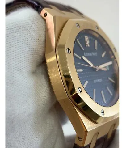 Audemars Piguet Royal Oak 15300OR.OO.D088CR.02 39mm Rose gold Silver 1