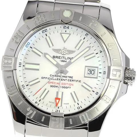 Breitling Avenger A32390 43mm Stainless steel White