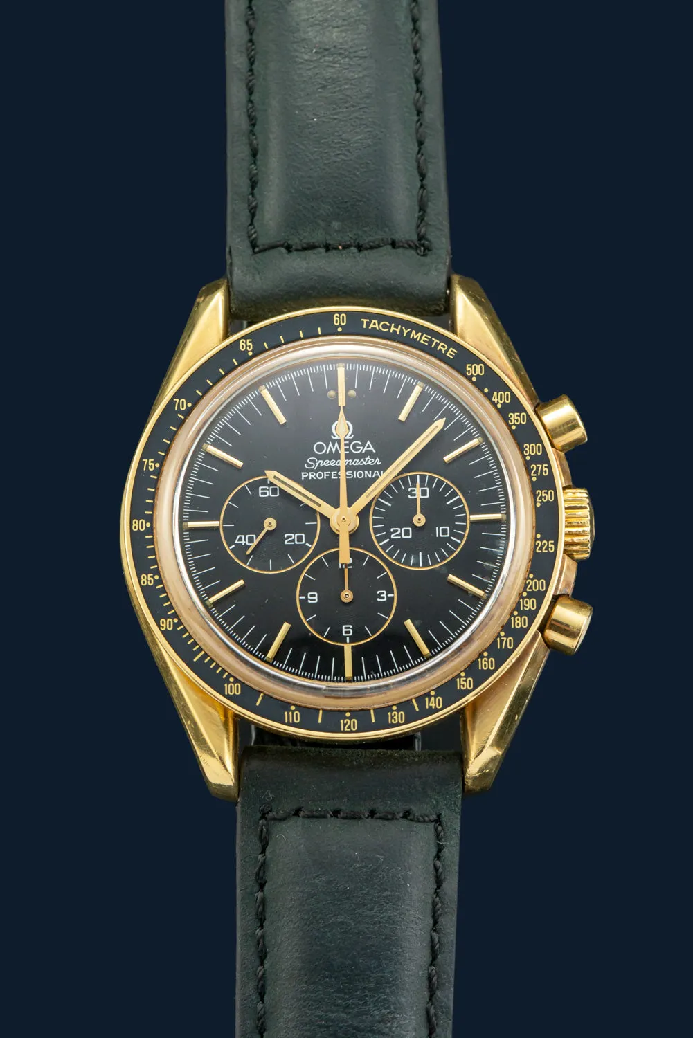 Omega Speedmaster 36915000 42mm Yellow gold Noir