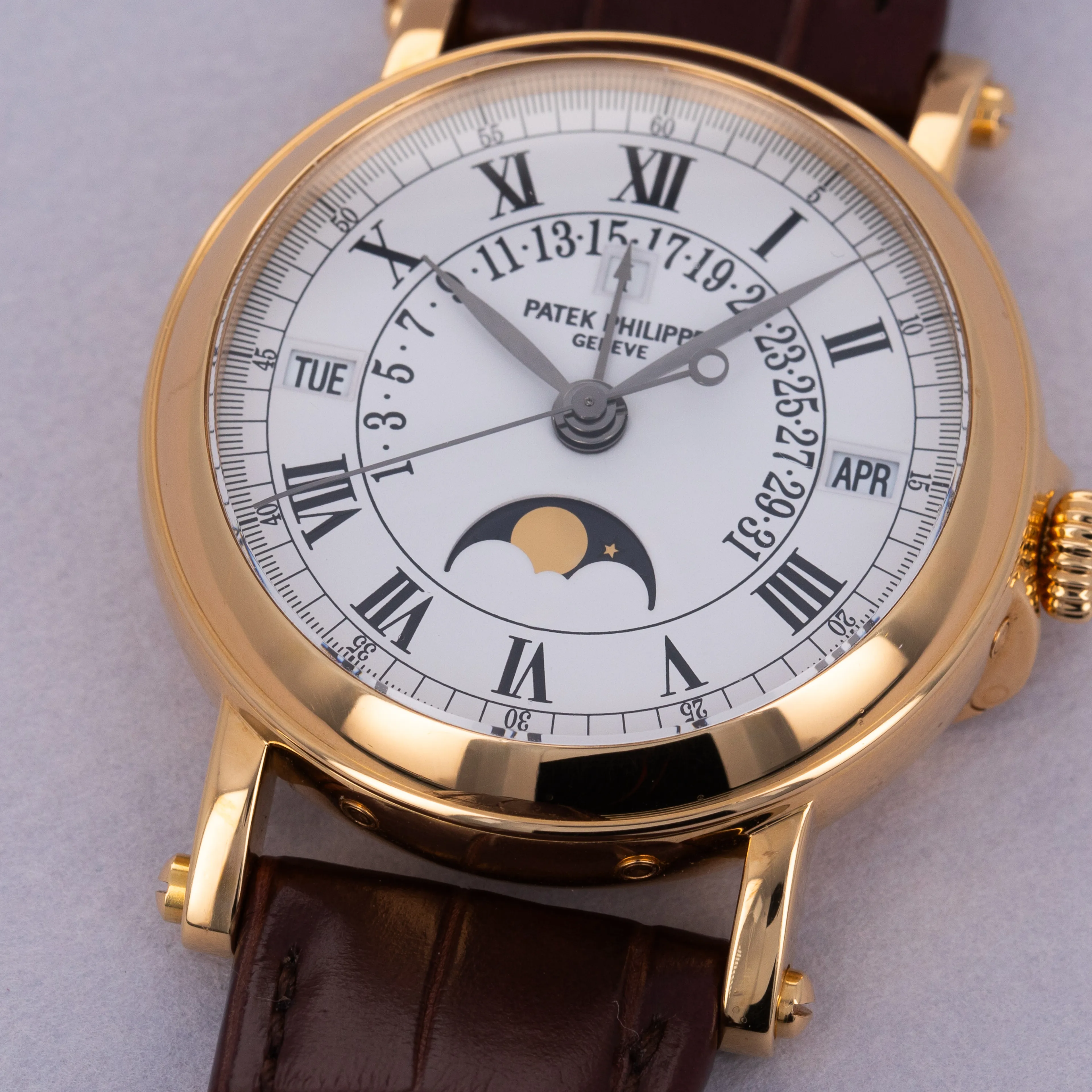 Patek Philippe Perpetual Calendar 5059J-001 36mm Yellow gold White 2