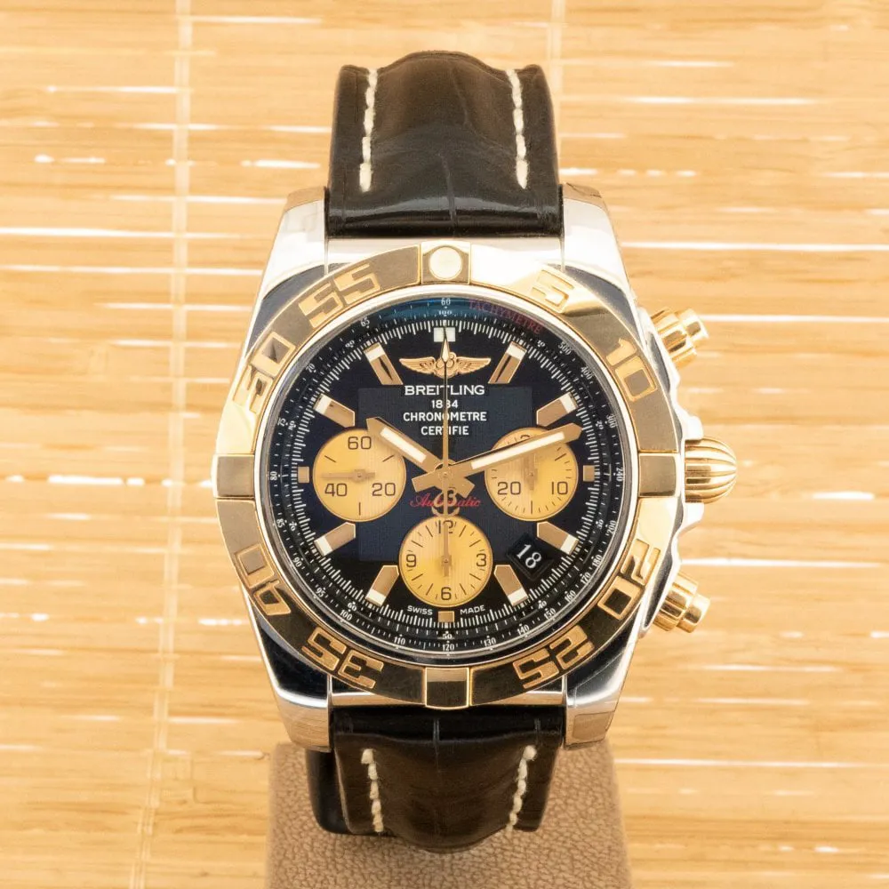 Breitling Chronomat 44 CB011012 44mm Yellow gold 1