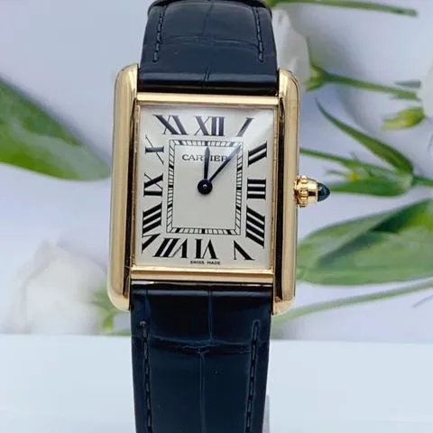 Cartier Tank Louis Cartier WGTA0067 33.5mm Yellow gold Silver