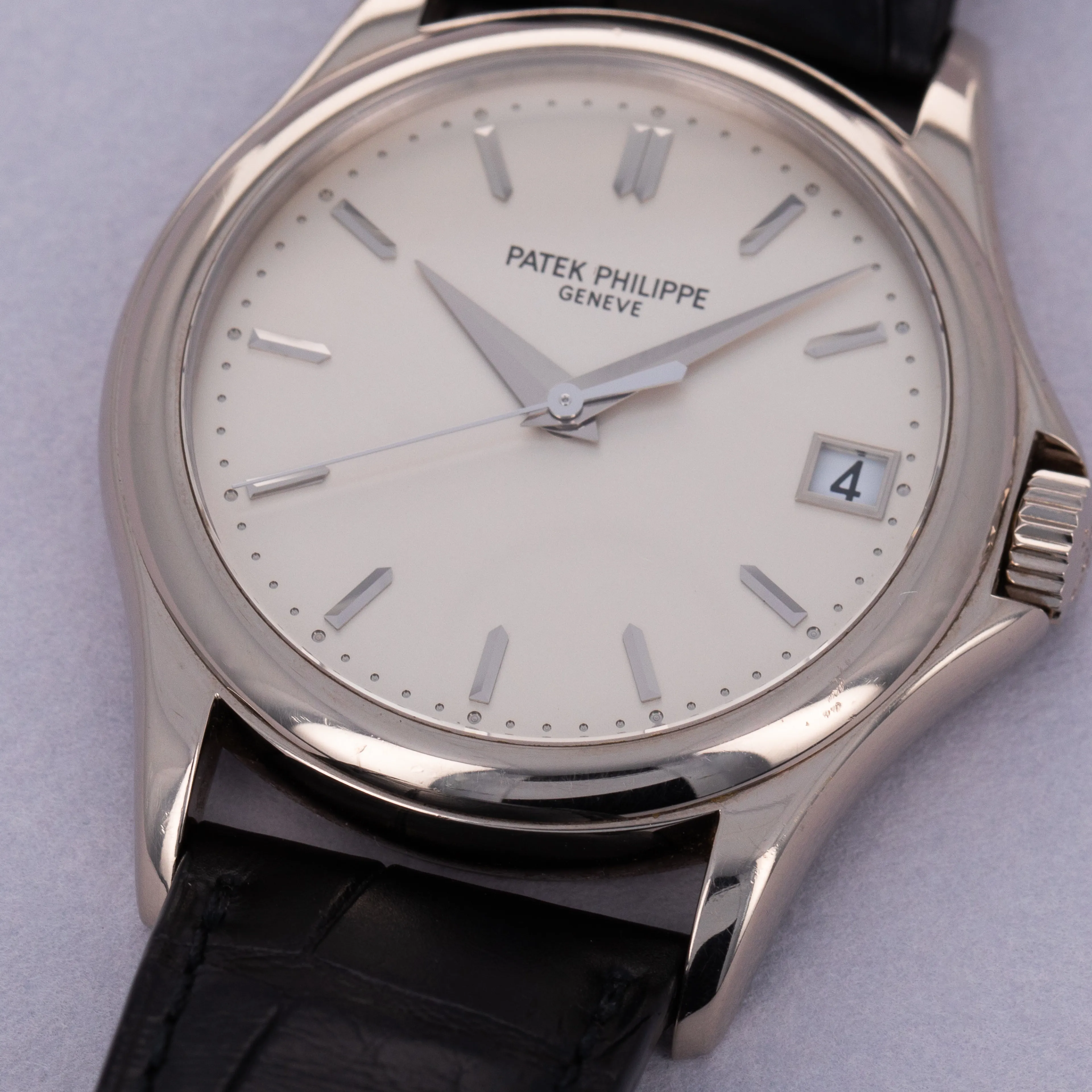 Patek Philippe Calatrava 5127G-001 37mm White gold Silver 2