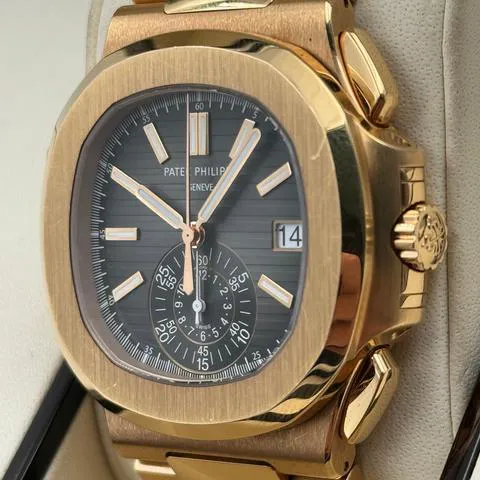 Patek Philippe Nautilus 5980/1R-001 40.5mm Rose gold Black 2