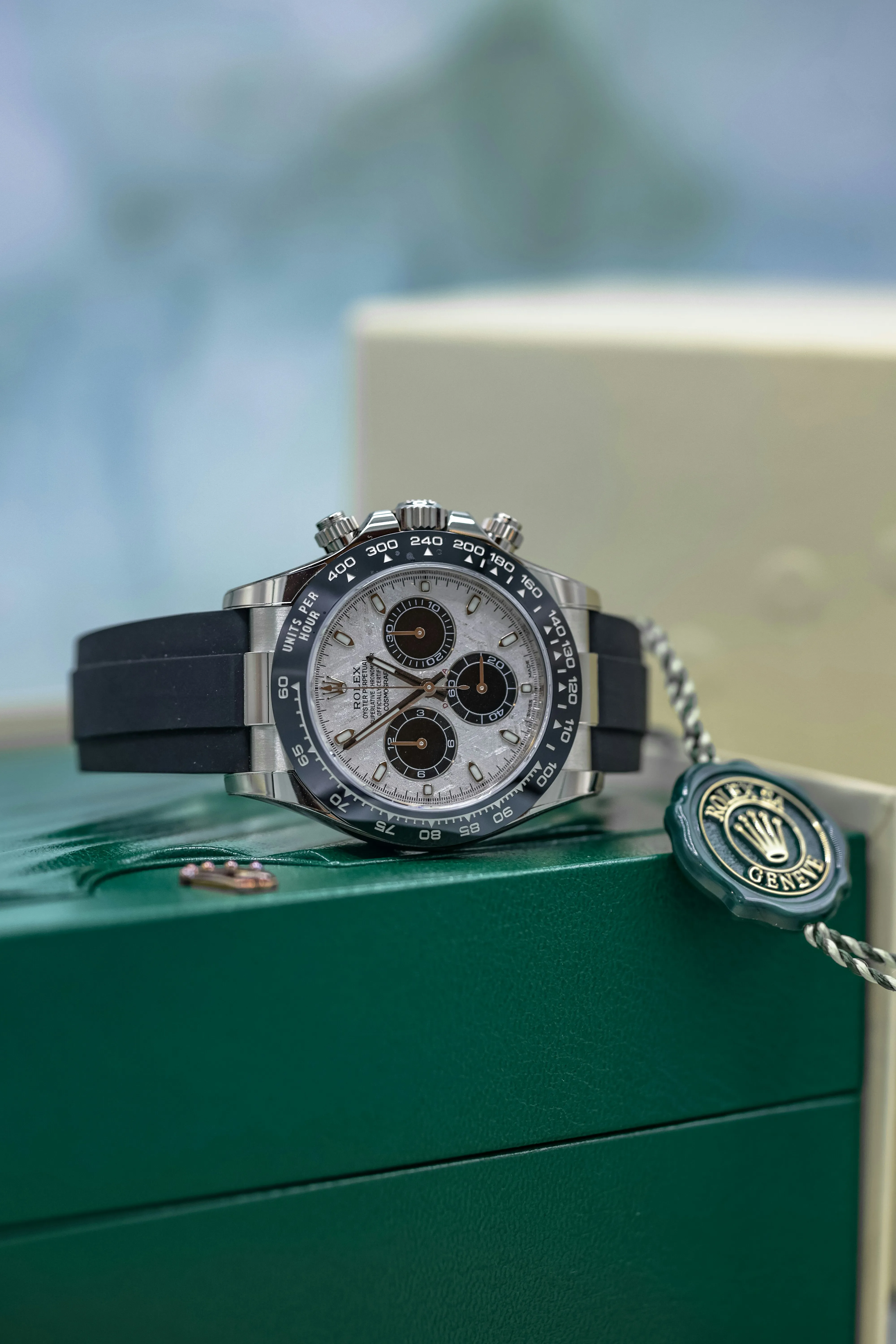 Rolex Daytona 116519LN 40mm White gold and Cerachrom Meteorite 2