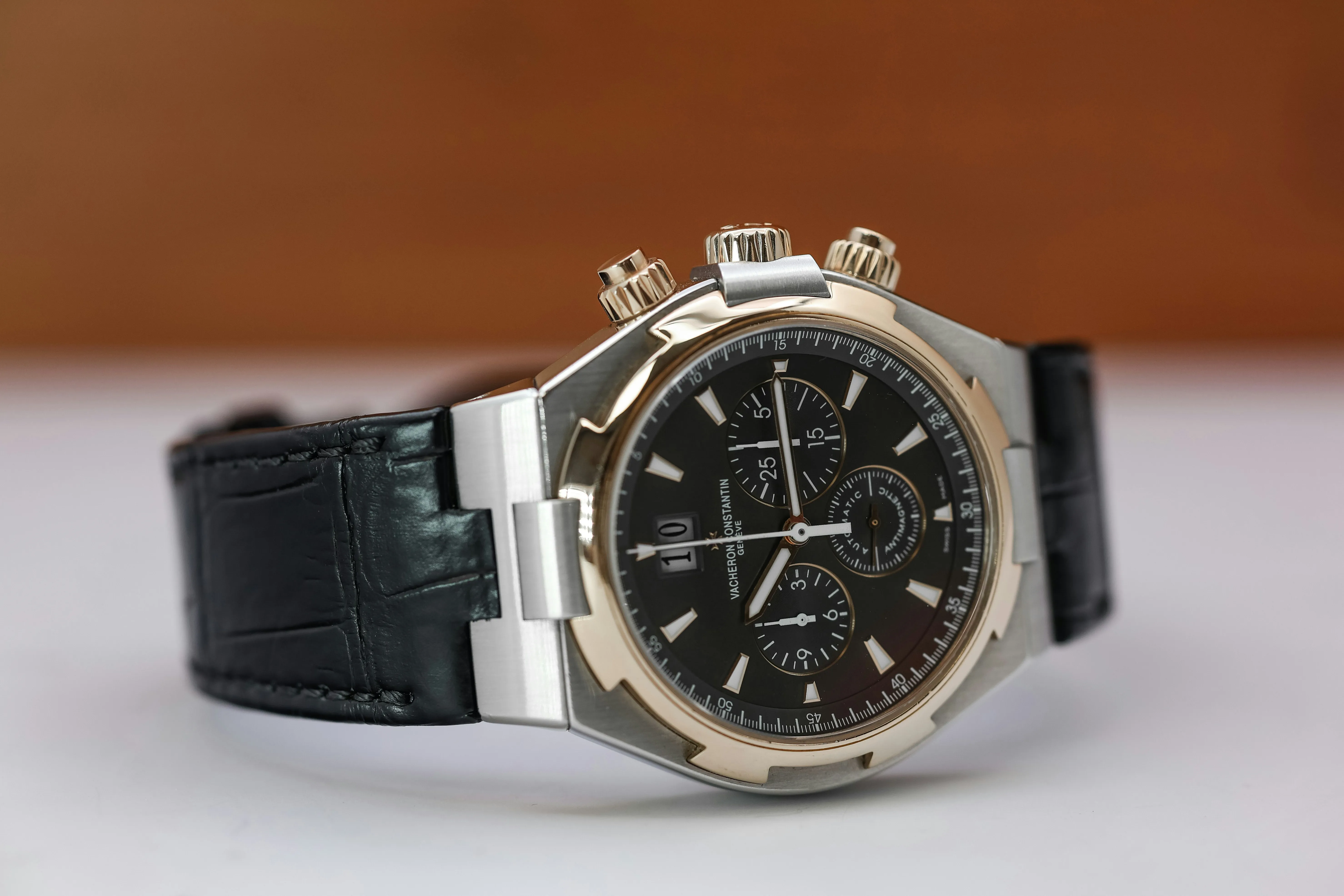 Vacheron Constantin Overseas Chronograph 49150/000M-9338 42mm Rose gold and Stainless steel Black