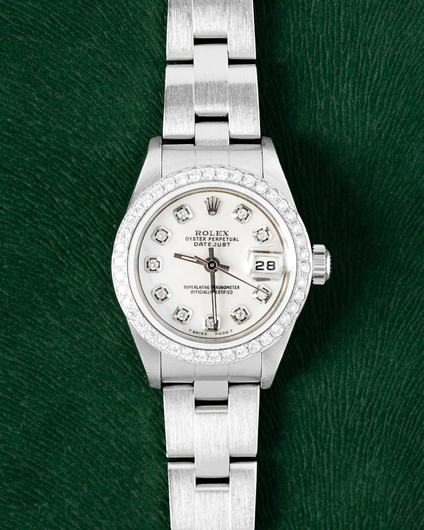 Rolex Oyster Perpetual Date 79160 26mm Stainless steel Mother-of-pearl