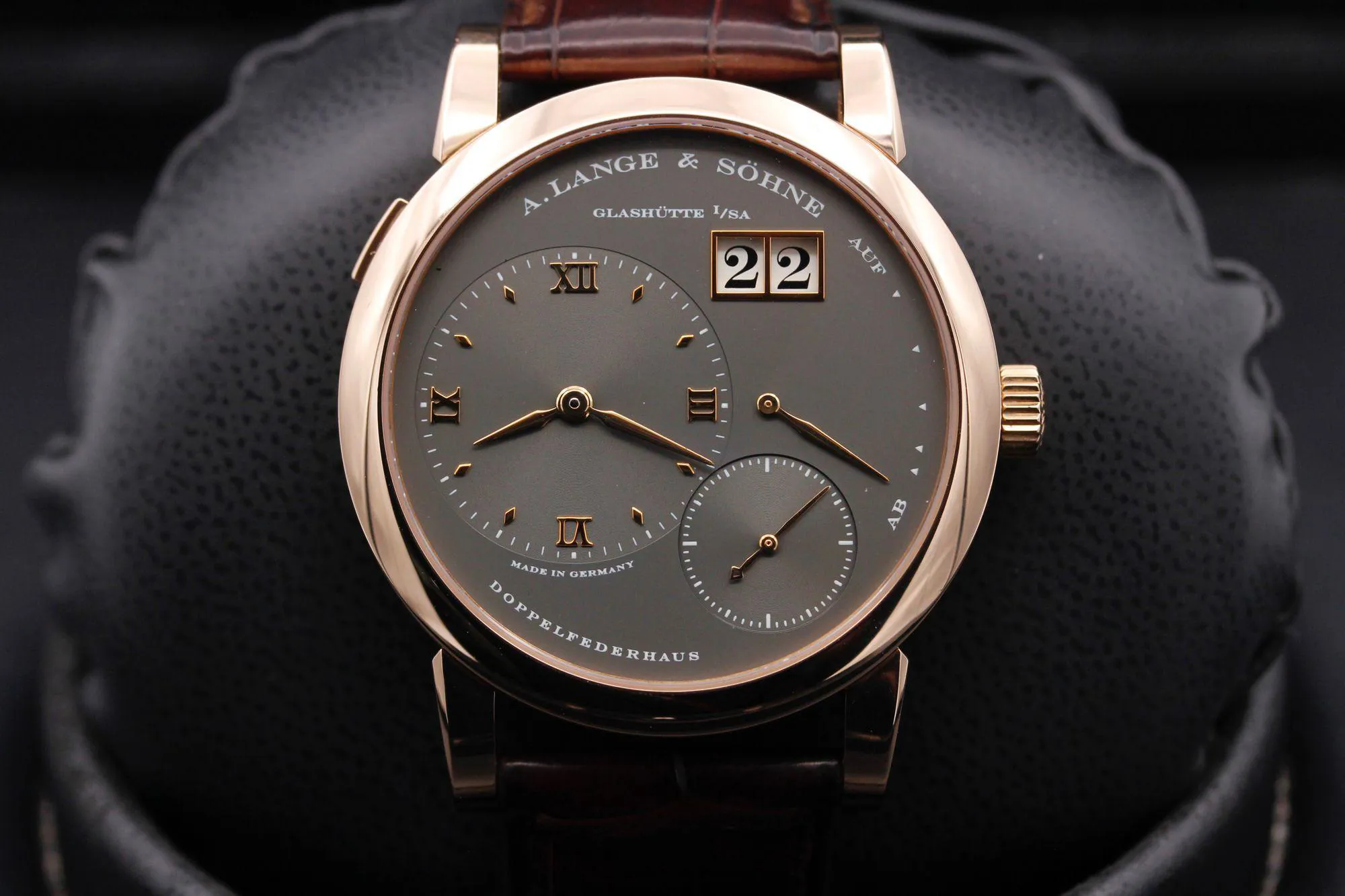 A. Lange & Söhne Lange 1 101.033 38mm Rose gold Gray