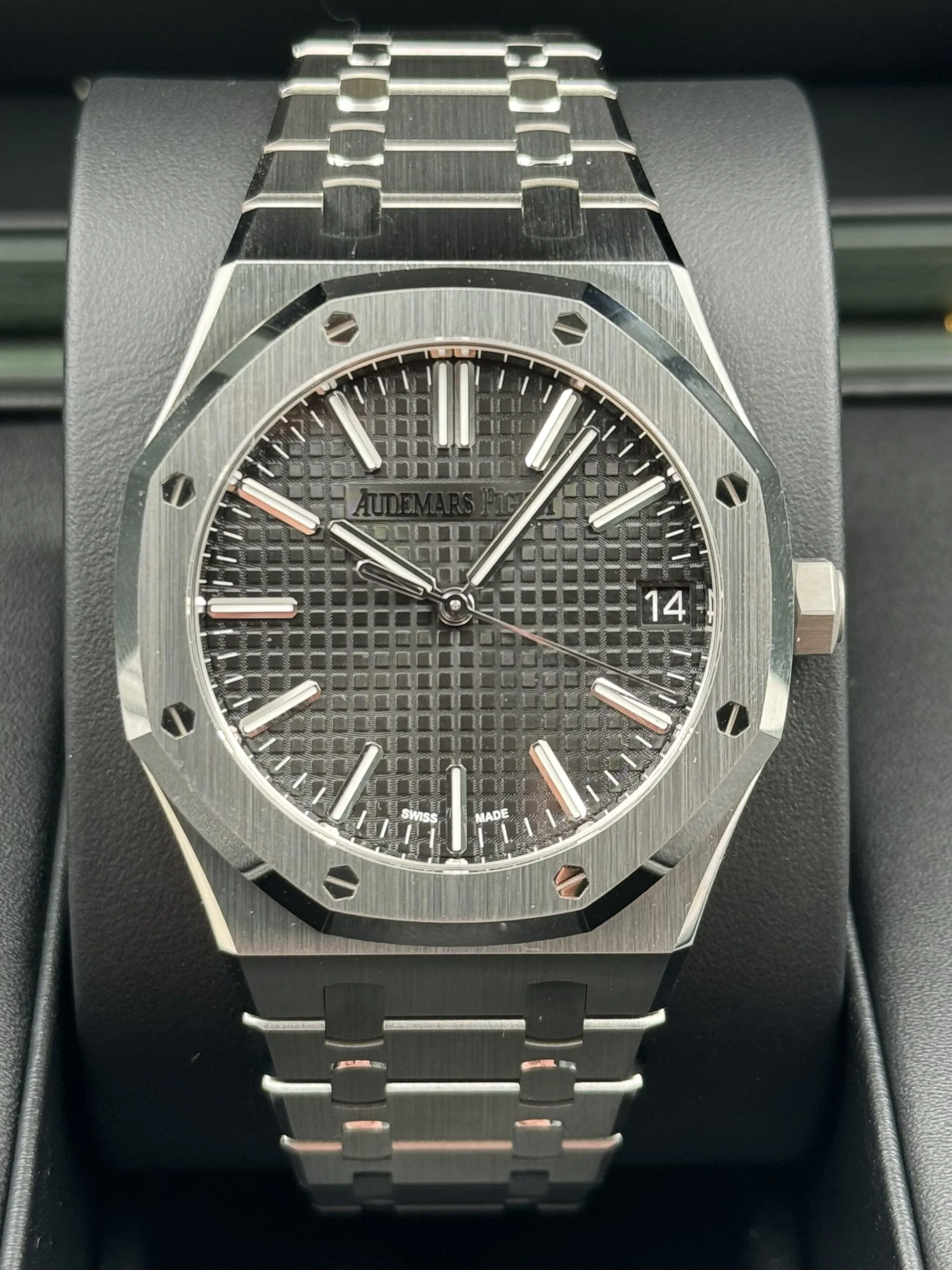 Audemars Piguet Royal Oak 15510ST 41mm Stainless steel Black