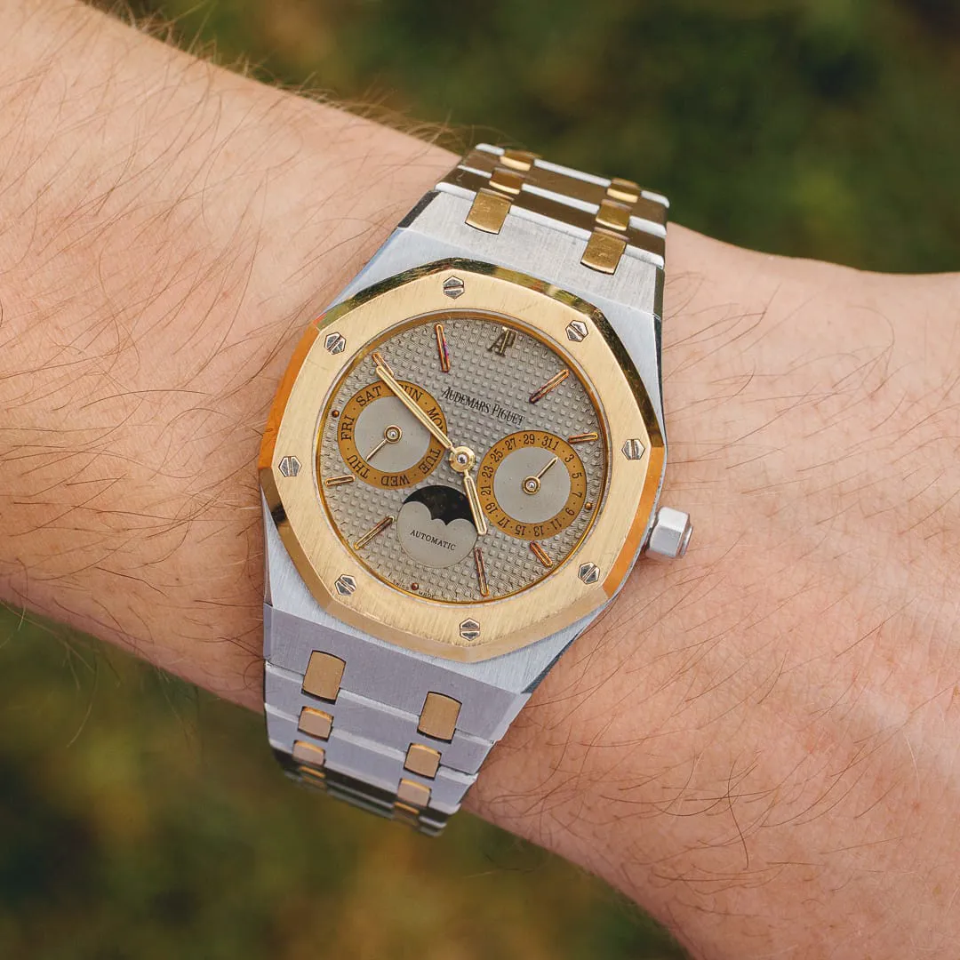 Audemars Piguet Royal Oak 25594SA 36mm Yellow gold and Stainless steel White 2