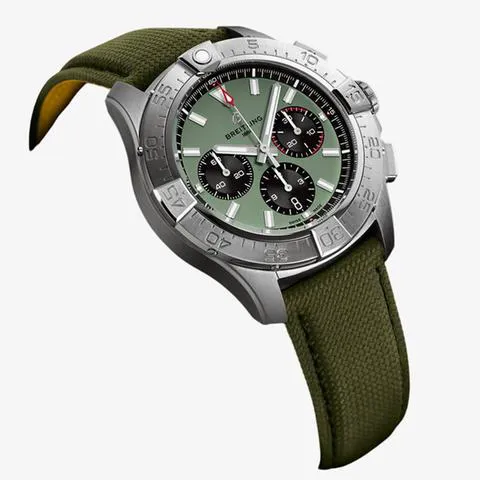 Breitling Avenger AB0147101L1X1 44mm Stainless steel Green 1