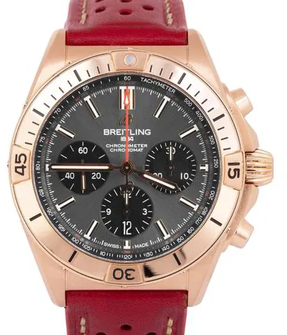 Breitling Chronomat RB0134 42mm Rose gold Gray