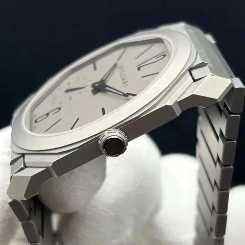 Bulgari Octo 102713 40mm Titanium 3