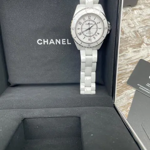 Chanel J12 H5700 38mm White ceramic White 8