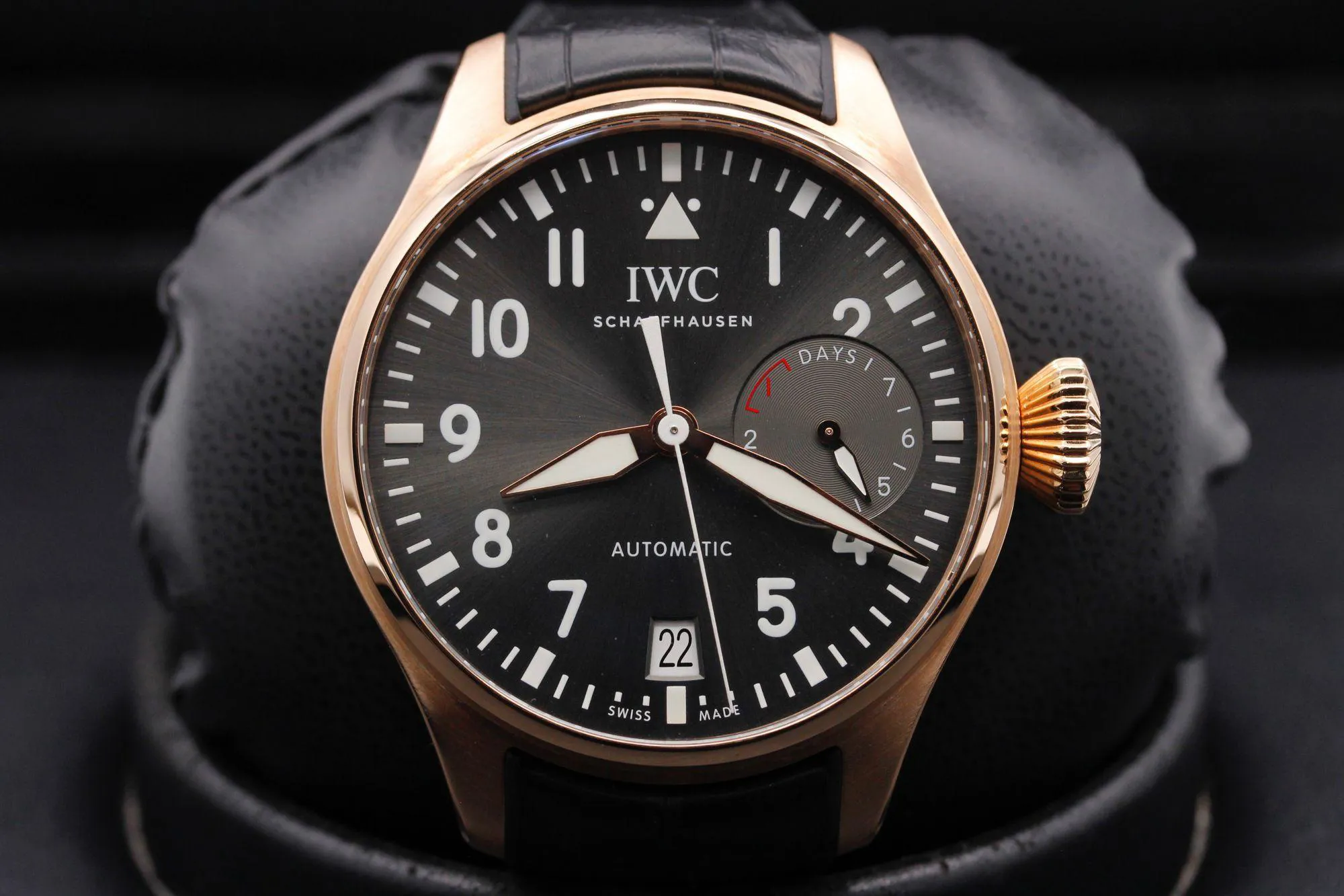 IWC Big Pilot IW500917 46mm Rose gold Gray