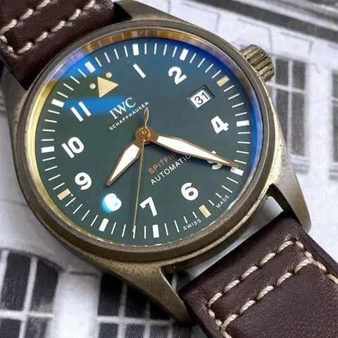 IWC Pilot IW326802 39mm Bronze Green