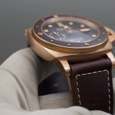 Panerai Submersible PAM 00968 47mm Bronze Brown 10