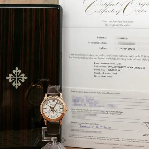 Patek Philippe Annual Calendar 5205R-001 40mm Rose gold White 1