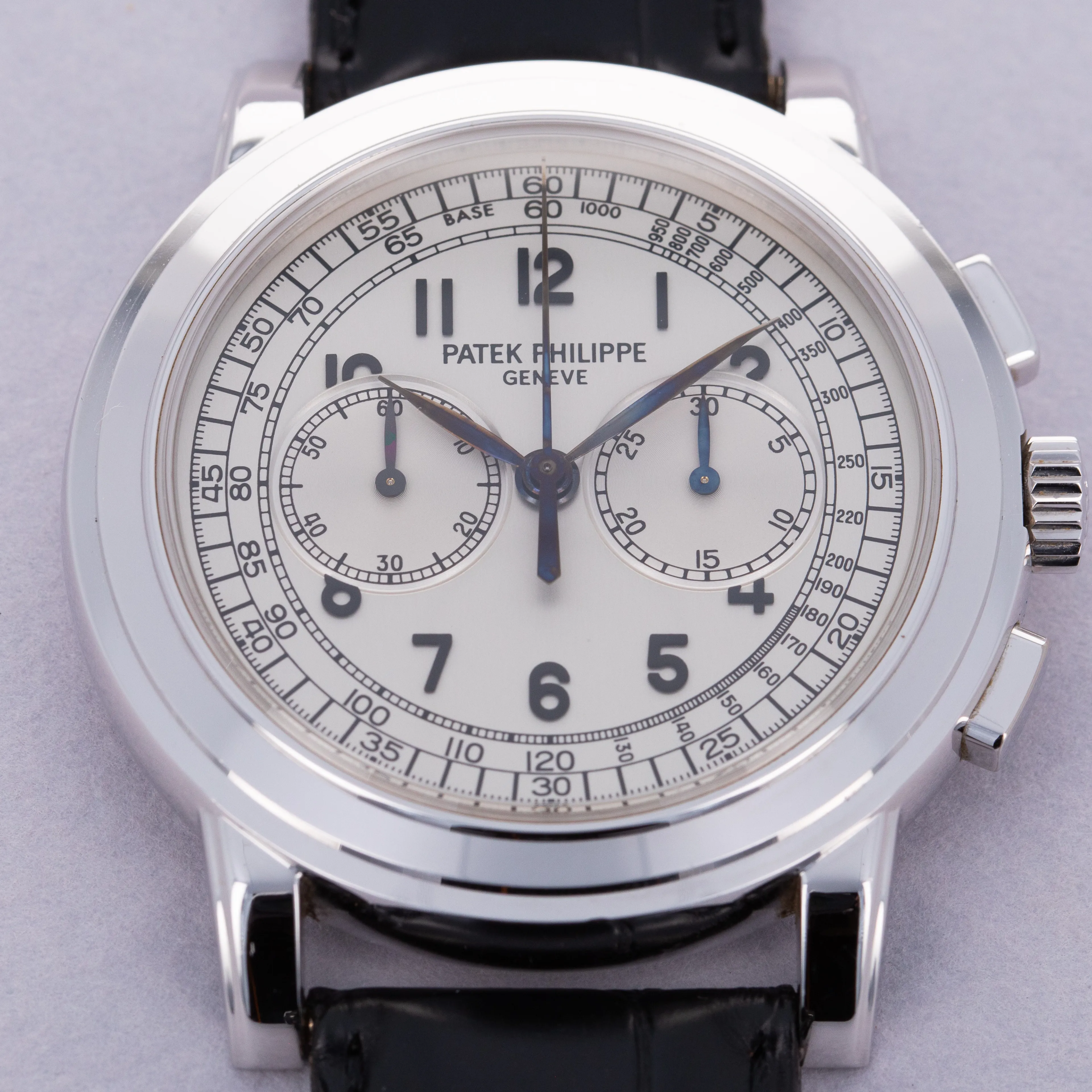 Patek Philippe Chronograph 5070G-001 42mm White gold Silver 11