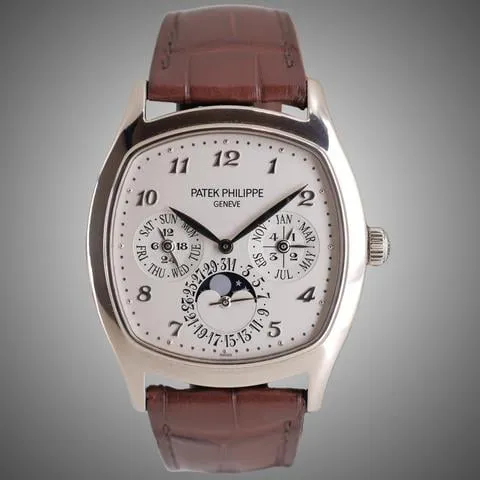 Patek Philippe Perpetual Calendar 5940G-001 37mm White gold Silver