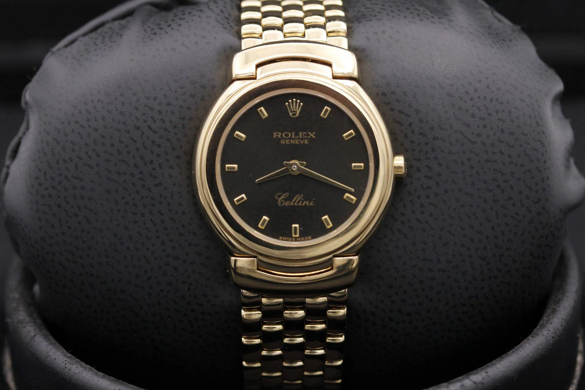 Rolex Cellini 6621 25mm Yellow gold Black