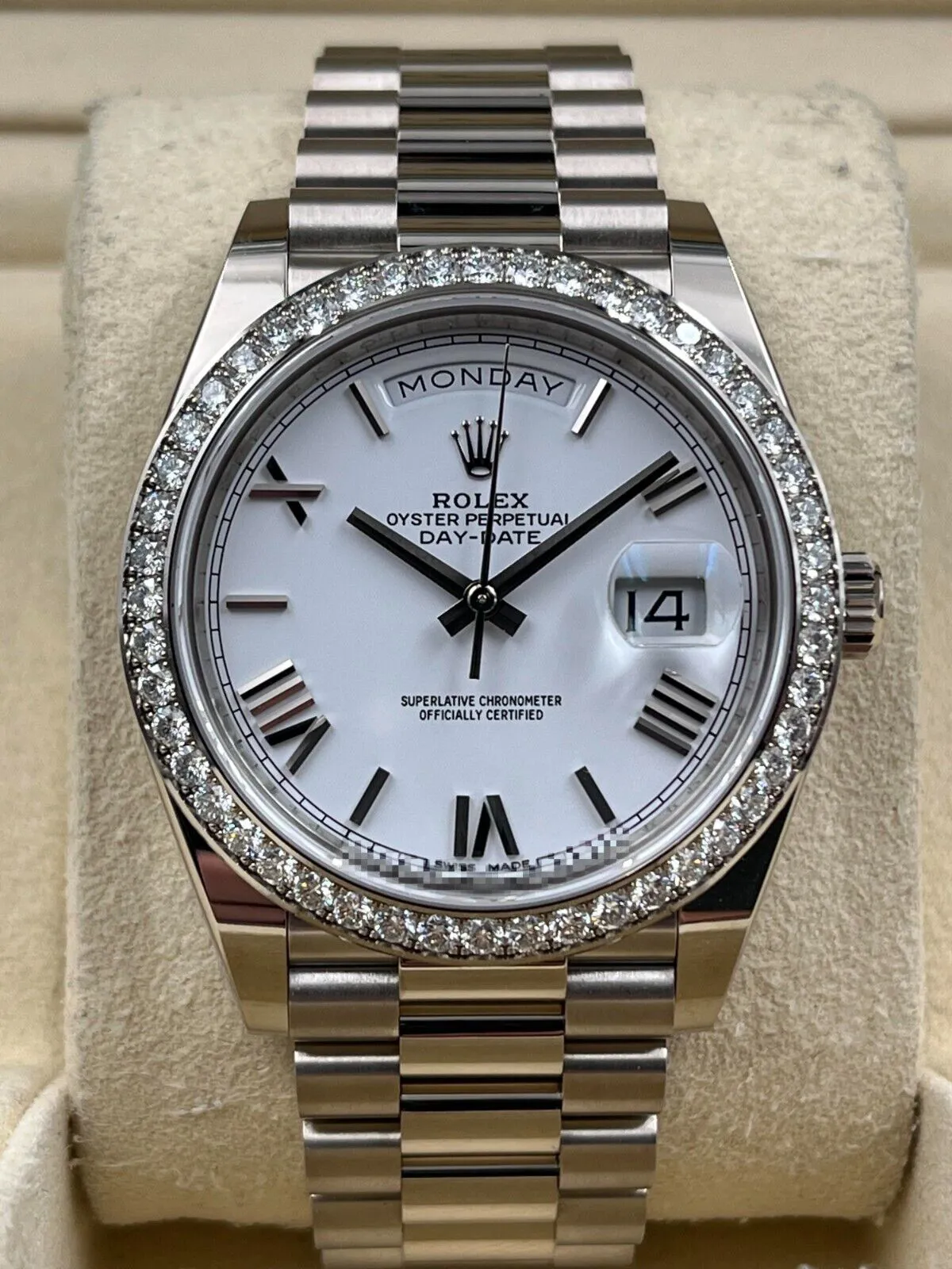 Rolex Day-Date 40 228349RBR 40mm White gold White