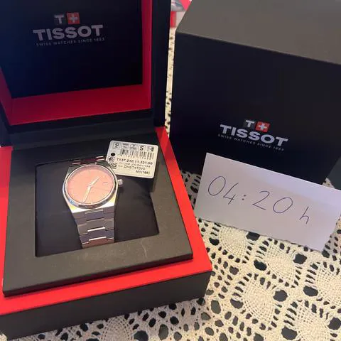 Tissot T-Classic T137.210.11.331.00 35mm Stainless steel Pink 10