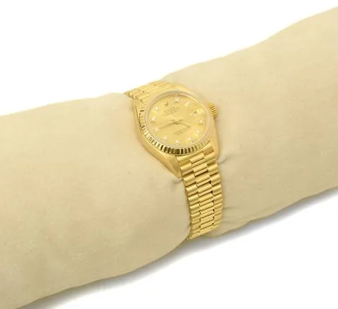 Rolex Lady-Datejust 69178 26mm Yellow gold Gold 14