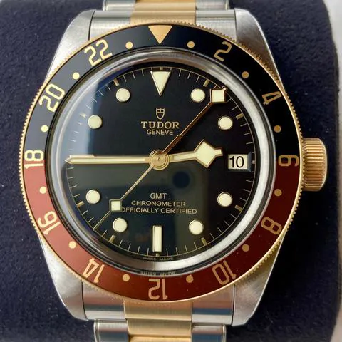 Tudor Black Bay M79833MN-0001 41mm Yellow gold and Stainless steel Black