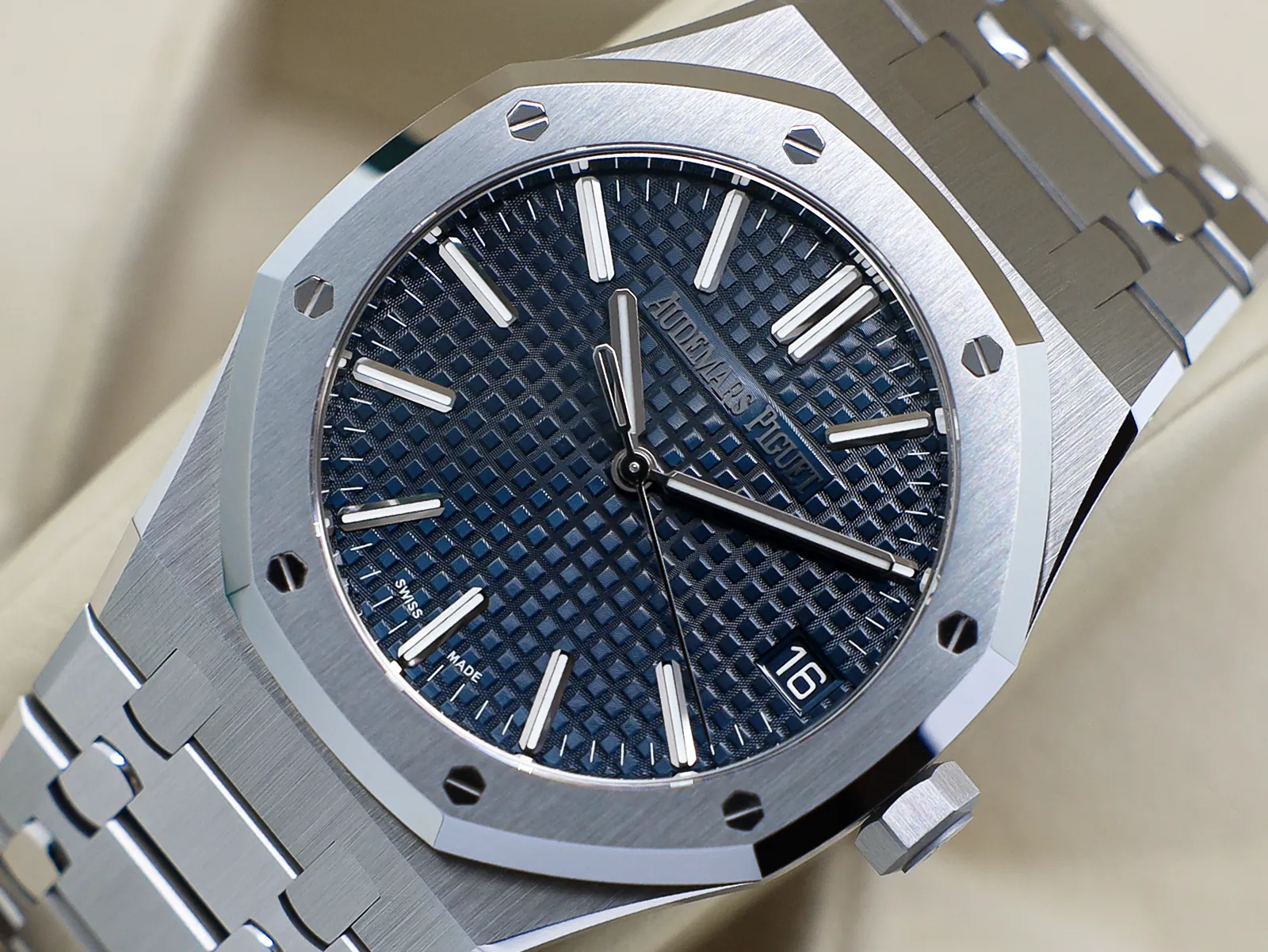 Audemars Piguet Royal Oak 15510ST 41mm Blue 2