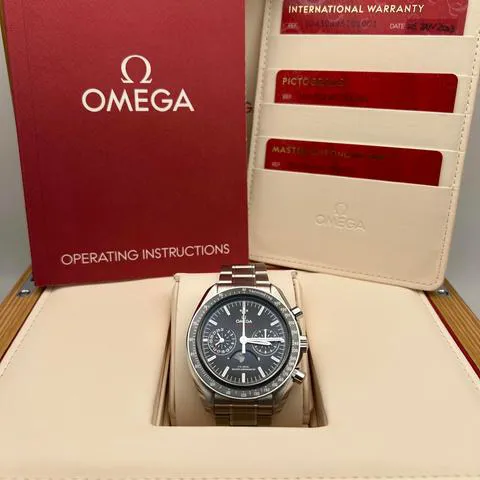 Omega Speedmaster Professional Moonwatch Moonphase 304.33.44.52.01.001 44mm Stainless steel Black