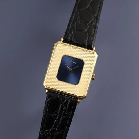 Piaget Protocole 99142 24.5mm Yellow gold Blue