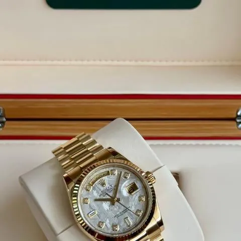 Rolex Day-Date 36 118238 36mm Yellow gold Meteorite