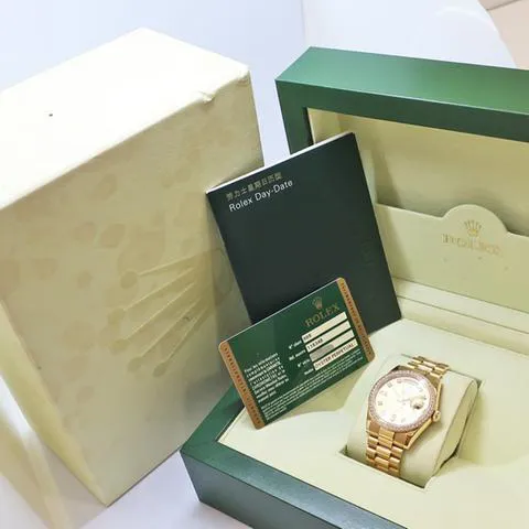 Rolex Day-Date 36 118348A 36mm Yellow gold Champagne 9