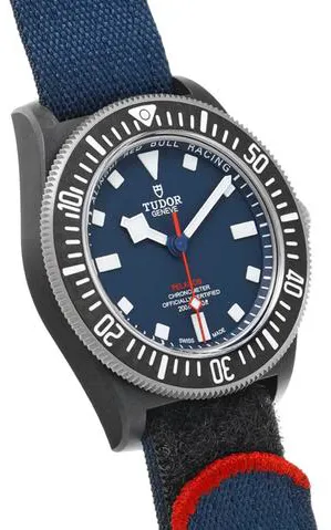 Tudor Pelagos 25707KN 42mm Blue 2