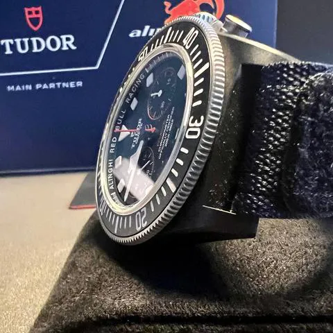 Tudor Pelagos M25807KN-0001 43mm Carbon fiber Blue 6