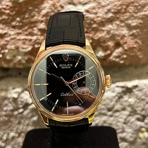 Rolex Cellini 50525 39mm Rose gold Black