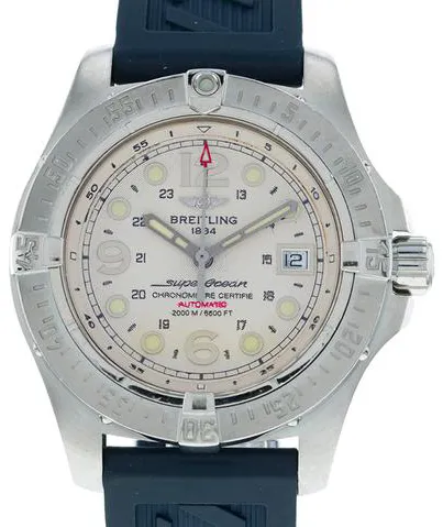 Breitling Superocean A17390 Stainless steel White